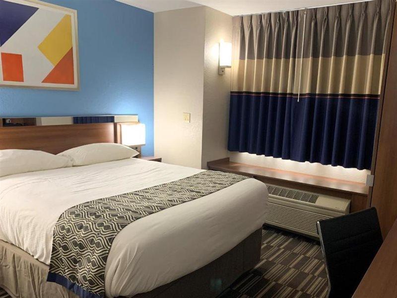 Microtel Inn & Suites By Wyndham Fond Du Lac Eksteriør bilde