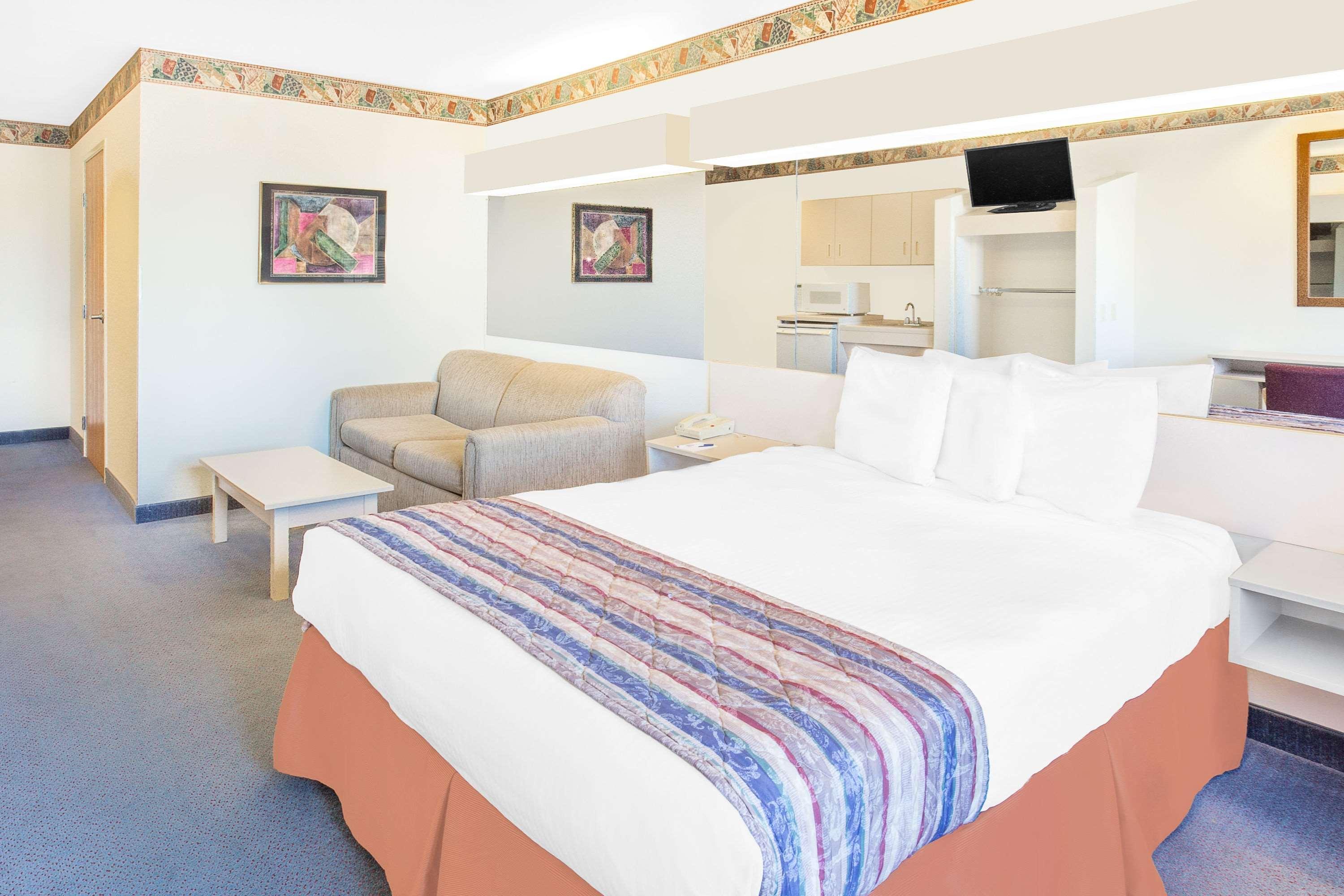 Microtel Inn & Suites By Wyndham Fond Du Lac Eksteriør bilde