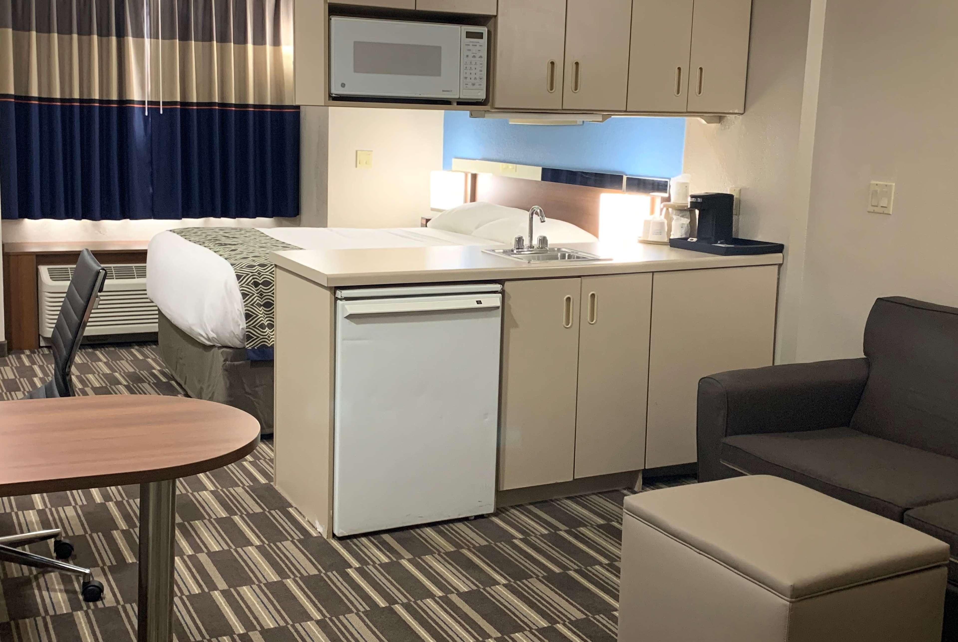 Microtel Inn & Suites By Wyndham Fond Du Lac Eksteriør bilde
