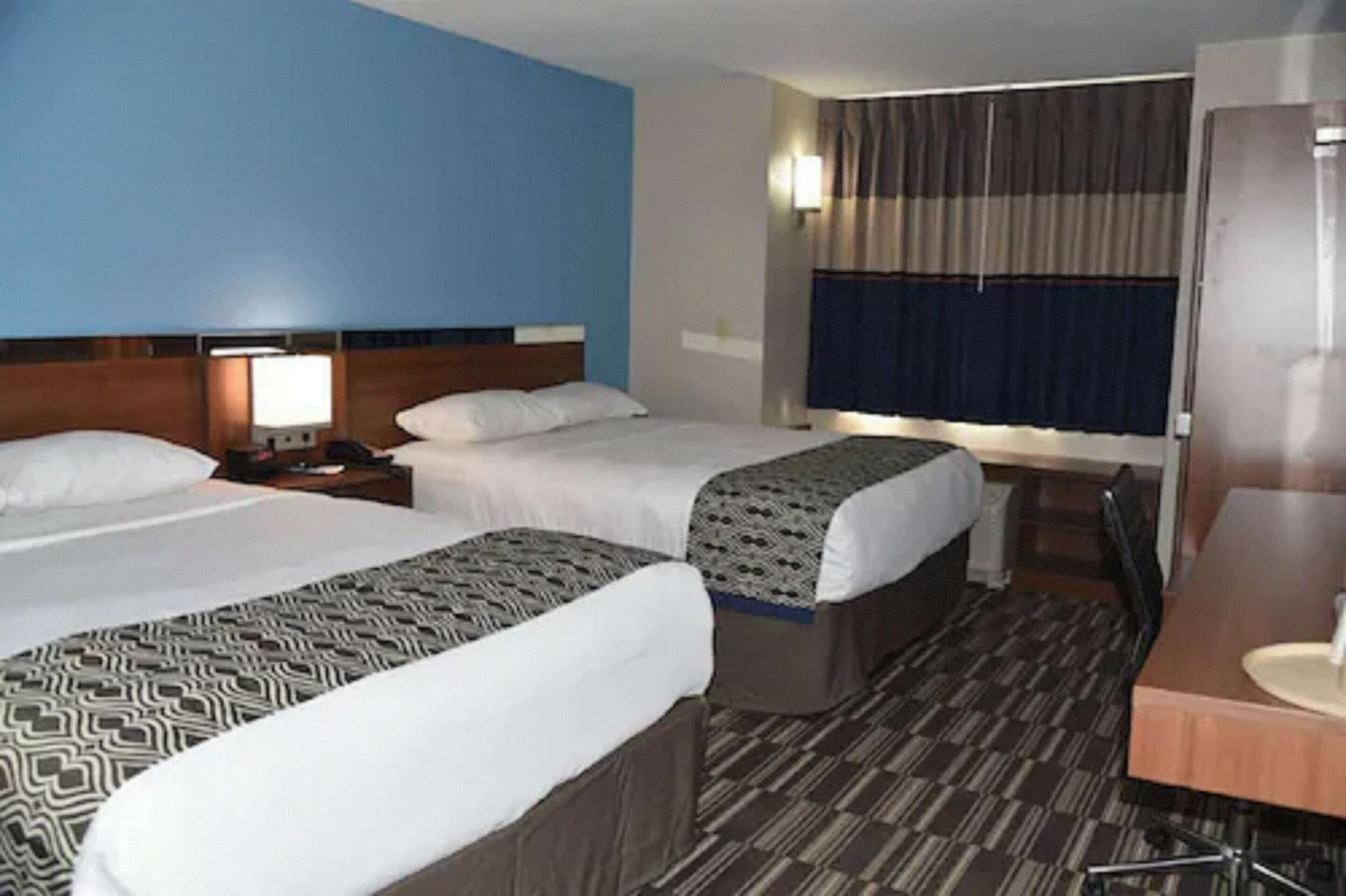 Microtel Inn & Suites By Wyndham Fond Du Lac Eksteriør bilde