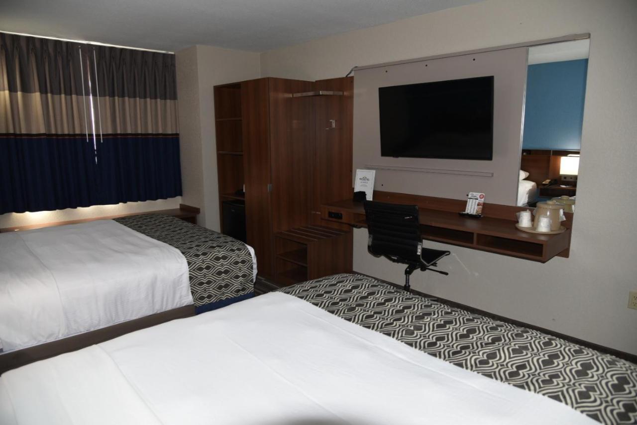 Microtel Inn & Suites By Wyndham Fond Du Lac Eksteriør bilde